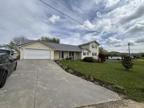 60 Clover Meadow Dr, Corbin, KY 40701