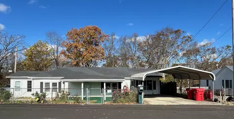 812 Clifton Dr, Frankfort, KY 40601
