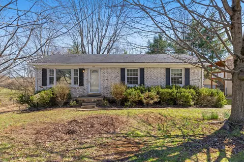 294 Lake Wales Dr, Lexington, KY 40515