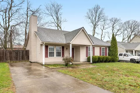 473 Scottsdale Cir, Lexington, KY 40511