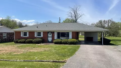 210 Spruce Dr, Frankfort, KY 40601