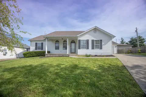 928 Kennedy Ct, Paris, KY 40361