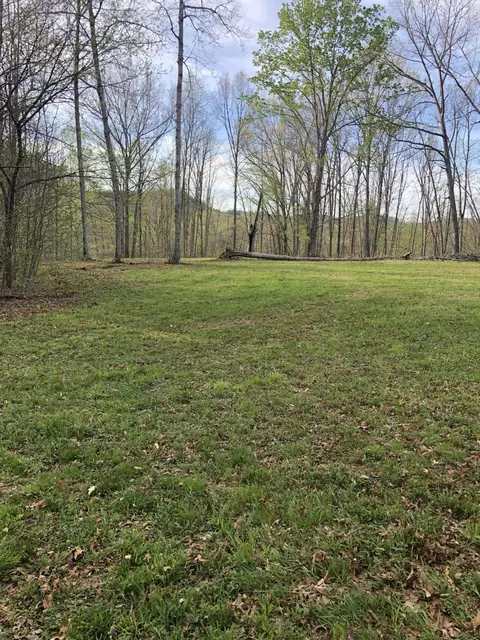5935 Upper Brush Creek Rd, Hustonville, KY 40437