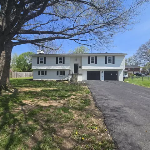1201 Chinook Trl, Frankfort, KY 40601