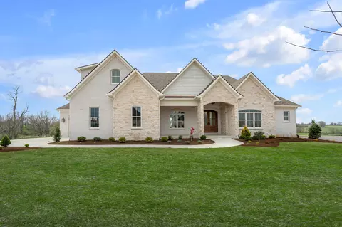 212 Doe Run Rd, Nicholasville, KY 40356