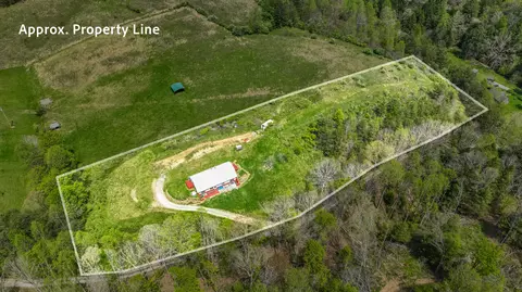 755 Huff School Rd, Mckee, KY 40447