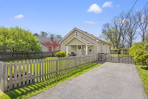 321 Bassett Ave, Lexington, KY 40502