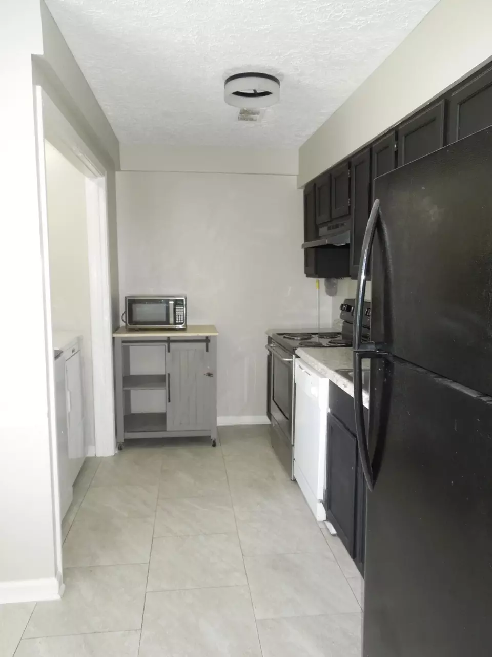 Kitchen - 218 Buffalo Trce, Winchester, KY 40391 photo 1 of 3