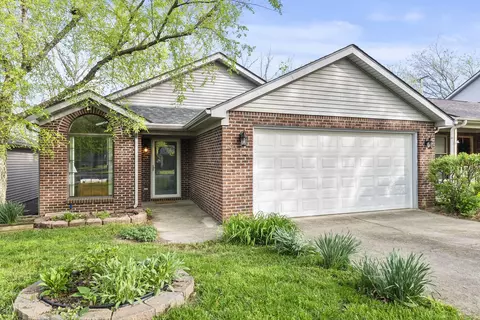 320 Pleasant Pointe Dr, Lexington, KY 40517