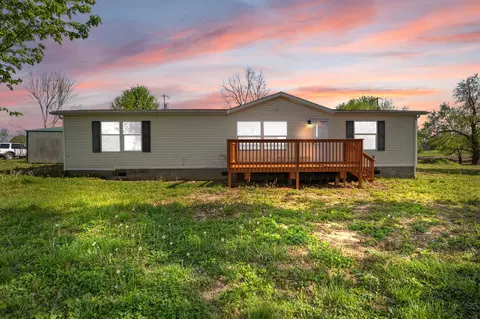 119 Chinn Ln, Harrodsburg, KY 40330