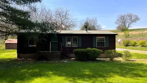 2825 Ky Hwy 590, Stanford, KY 40484
