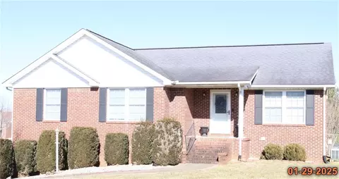 318 Mountain View Dr, Somerset, KY 42503