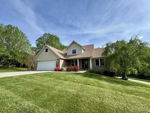 340 Lake Forest Dr, Somerset, KY 42503