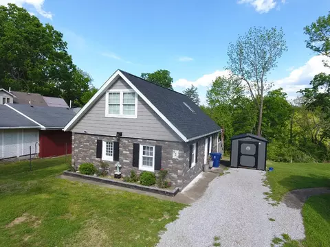 921 Boat Dock Rd, Somerset, KY 42501