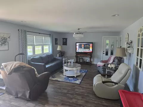 Living - 720 Ky 1629, Corbin, KY 40701 photo 1 of 1