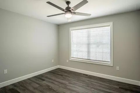Bedroom - 770 Davis Rd, Corbin, KY 40701 photo 2 of 3
