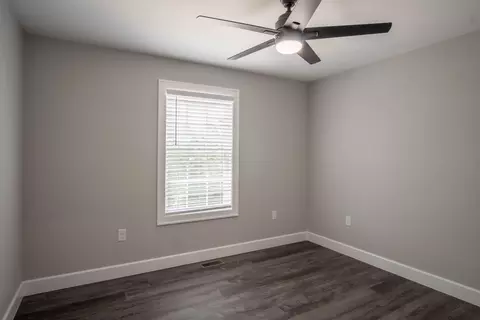 Bedroom - 770 Davis Rd, Corbin, KY 40701 photo 3 of 3