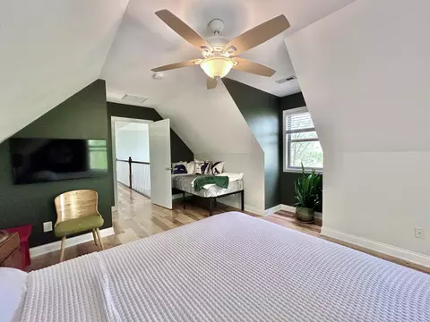 Bedroom - 20 Mountain Path, Burnside, KY 42519 photo 6 of 13