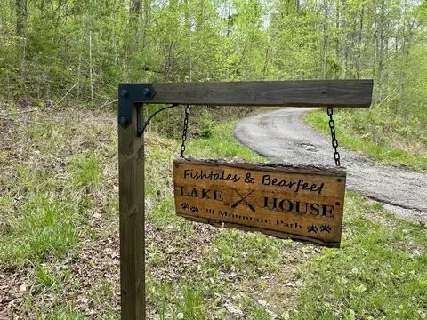 Exterior - 20 Mountain Path, Burnside, KY 42519 photo 3 of 14