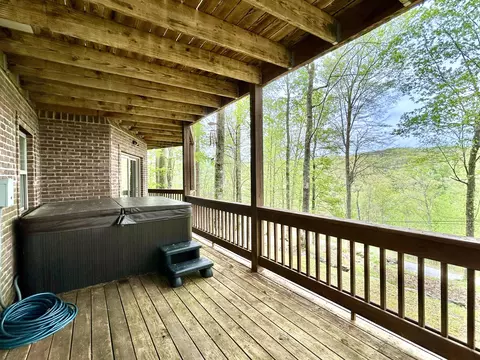 Exterior - 20 Mountain Path, Burnside, KY 42519 photo 6 of 14