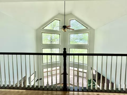 Entry Way - 20 Mountain Path, Burnside, KY 42519 photo 1 of 6