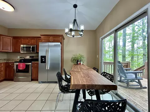 Dining - 20 Mountain Path, Burnside, KY 42519 photo 3 of 3