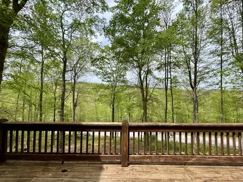 Exterior - 20 Mountain Path, Burnside, KY 42519 photo 2 of 14