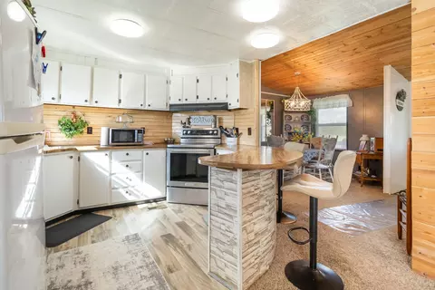 2805 W West Ridge Rd, Eubank, KY 42567 photo 14