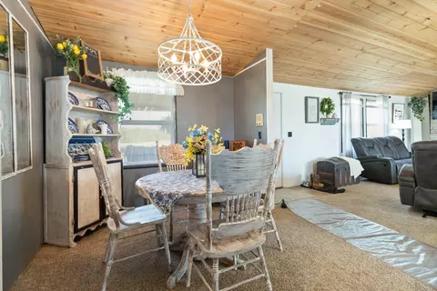 2805 W West Ridge Rd, Eubank, KY 42567 photo 13