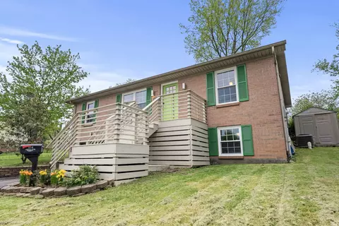 618 Aqua Ave, Harrodsburg, KY 40330