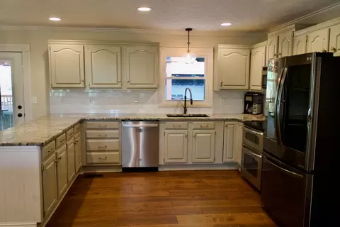 Kitchen - 856 Fraley Dr, Morehead, KY 40351 photo 1 of 3