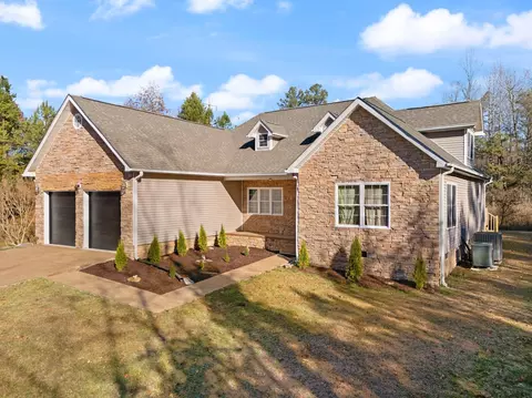 423 Lake Pointe Dr, Corbin, KY 40701 photo 2