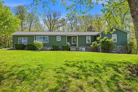 3060 Webster Rd, Danville, KY 40422