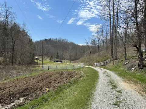1327 Fraley Branch Rd, Grayson, KY 41143 photo 1