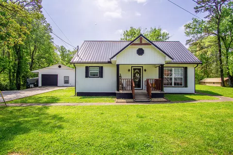 152 Water Plant Rd, Stearns, KY 42647