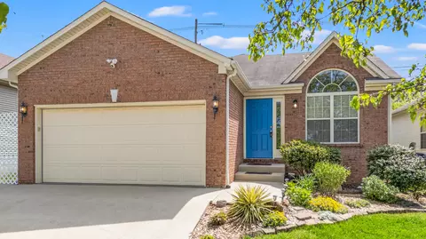624 Green Valley Dr, Lexington, KY 40511