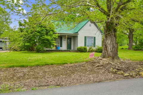3880 Dalton Rd, Providence, KY 42450