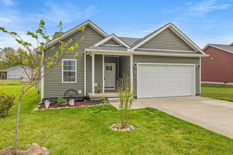 1620 Hannah Dr, Lawrenceburg, KY 40342