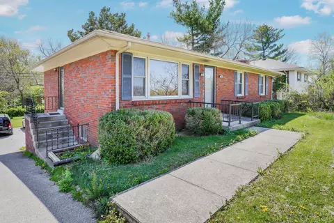 1742 Russell Cave Rd, Lexington, KY 40505
