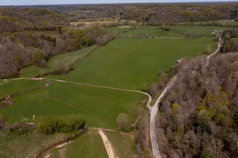 534 Lower Gilmore Rd, Campton, KY 41301 photo 9