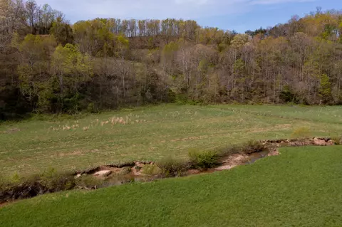 534 Lower Gilmore Rd, Campton, KY 41301 photo 13