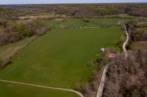 534 Lower Gilmore Rd, Campton, KY 41301 photo 8