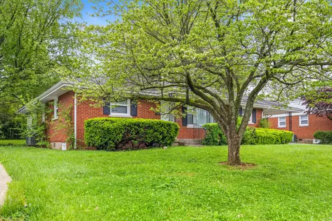 1728 Albemarle Rd, Lexington, KY 40504