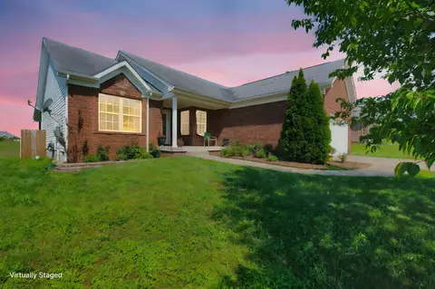 828 Hackney Ln, Shelbyville, KY 40065