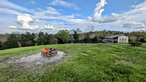 352 Ryan Rd, Falmouth, KY 41040