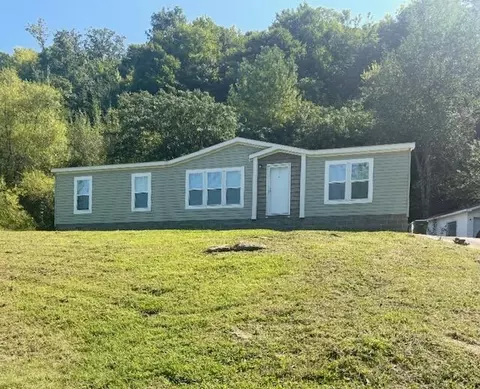 242 Kelly Ln, Heidrick, KY 40949
