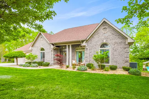 609 Norwood Dr, East Bernstadt, KY 40729