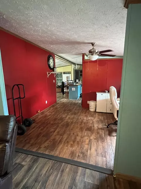 6262 Ky Rt 302, Van Lear, KY 41265 photo 7