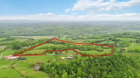 999 Bend Rd, Waco, KY 40385