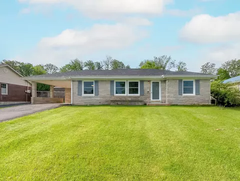 114 Cave Springs Dr, Lancaster, KY 40444